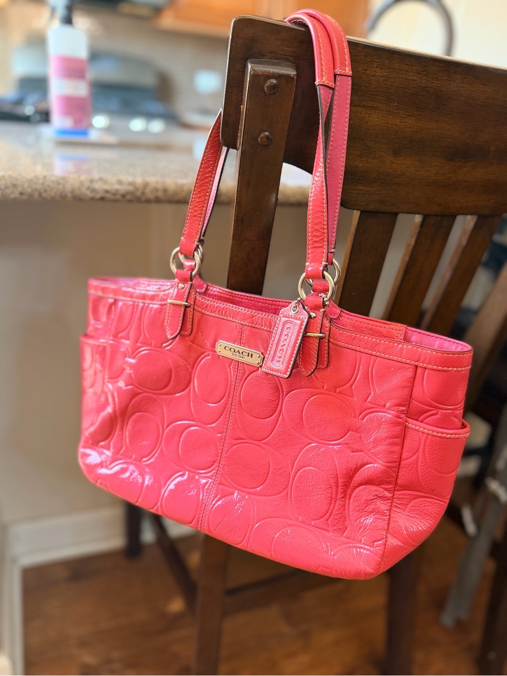 🌸 Coach Patent Leather Signature Purse-Bright Pink 🌸